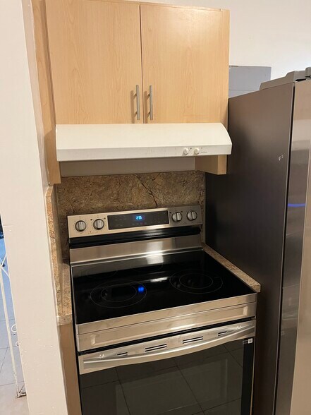 Building Photo - 739 NW 53rd St