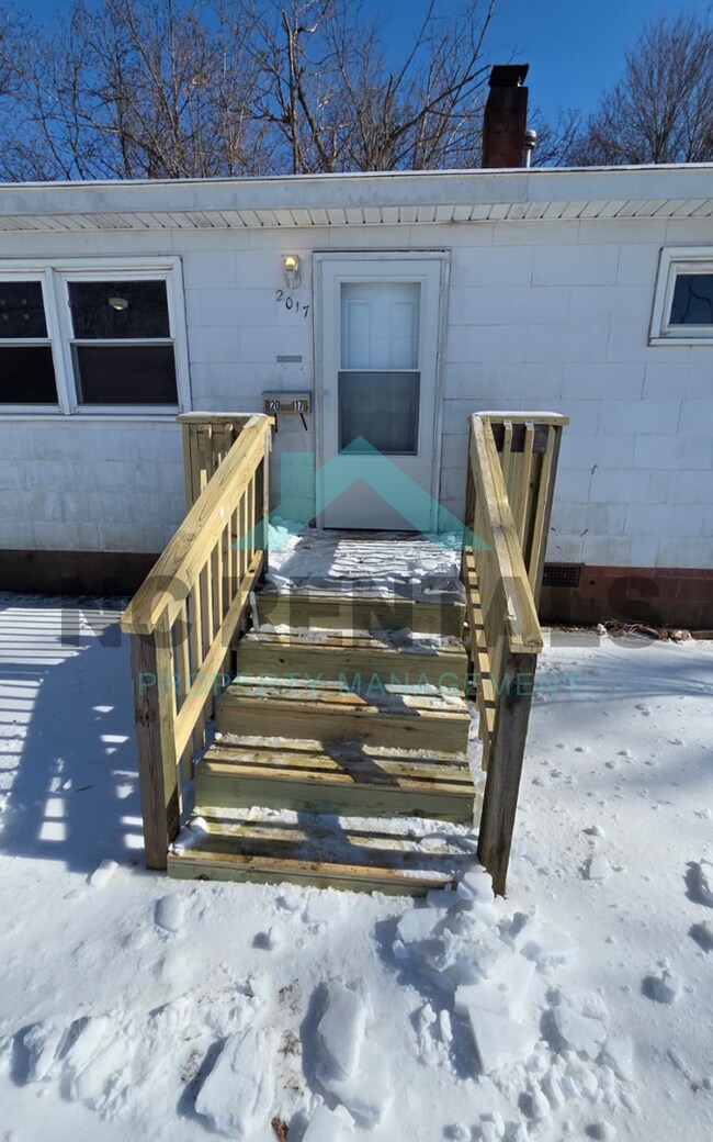 Building Photo - 2017 Todd St