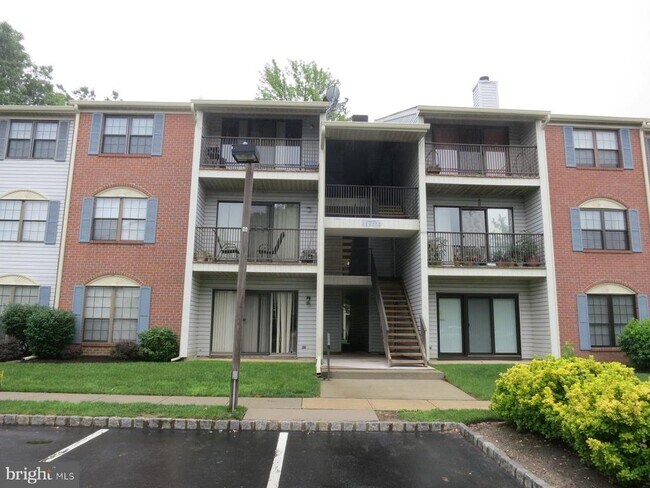 Building Photo - 7 Joyner Ct