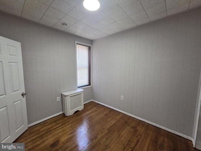 Building Photo - 633 E Allegheny Ave