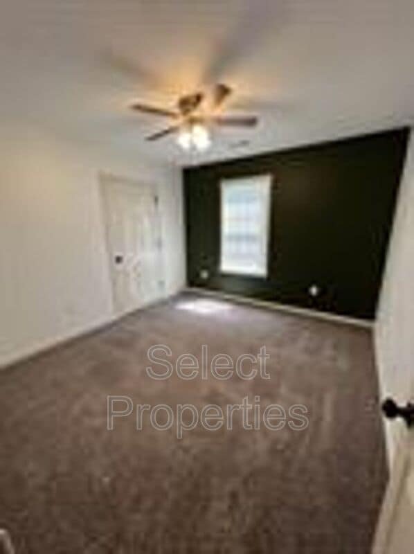 Building Photo - 201 County Rd 4063