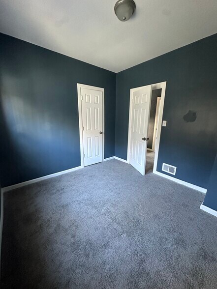 Bedroom 1 - 2471 Ford St