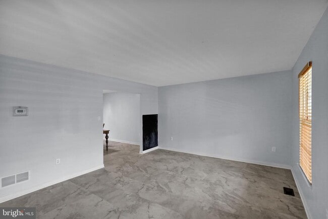 Building Photo - 1016 Josephine Dr