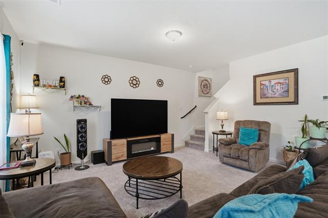 Building Photo - 2636 Sagebrush Dr