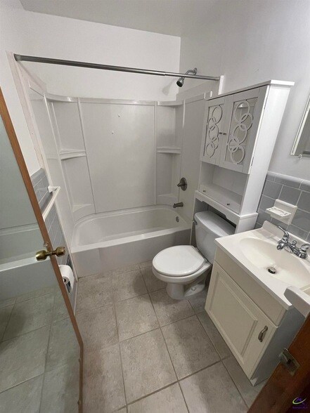 Building Photo - 125 Briarcliff Rd