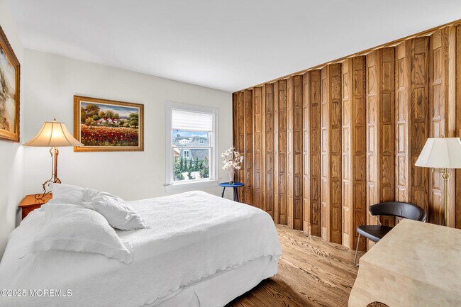 Building Photo - 1612 Ocean Ave