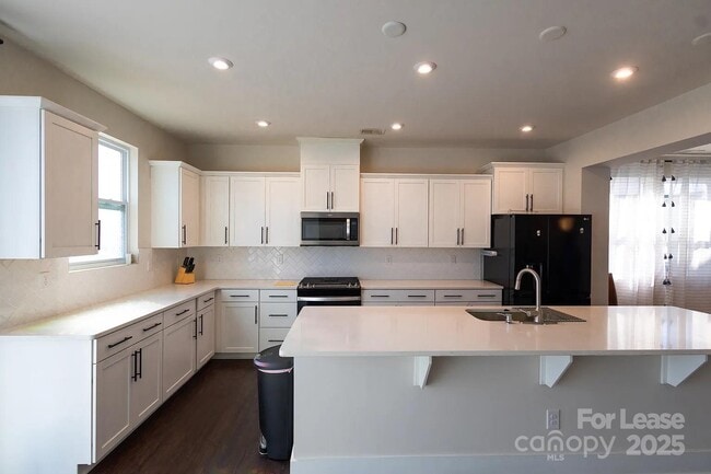 Building Photo - 1744 Unison Dr