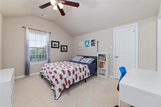 Building Photo - 17402 Hankar Way