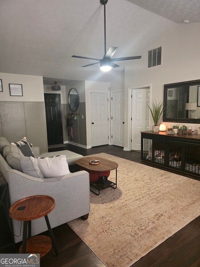 Building Photo - 232 Brannans Walk