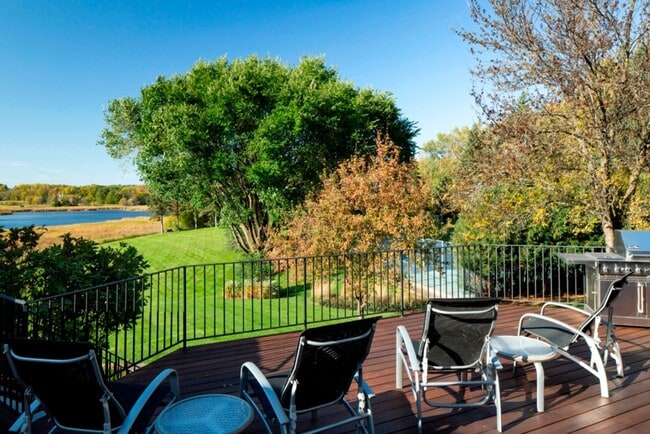 Building Photo - Resort Home