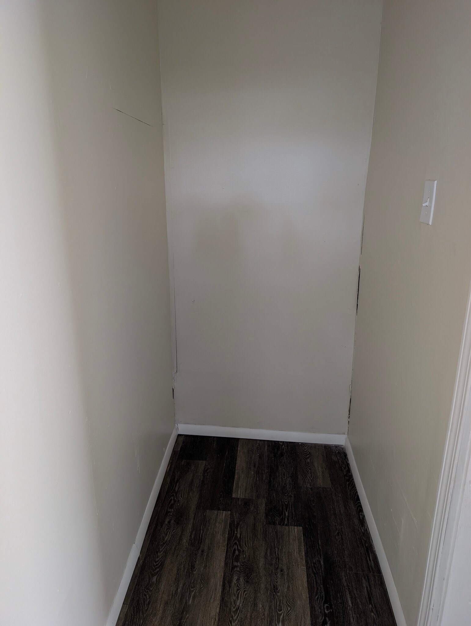 Building Photo - 731 Mcmakin Ave