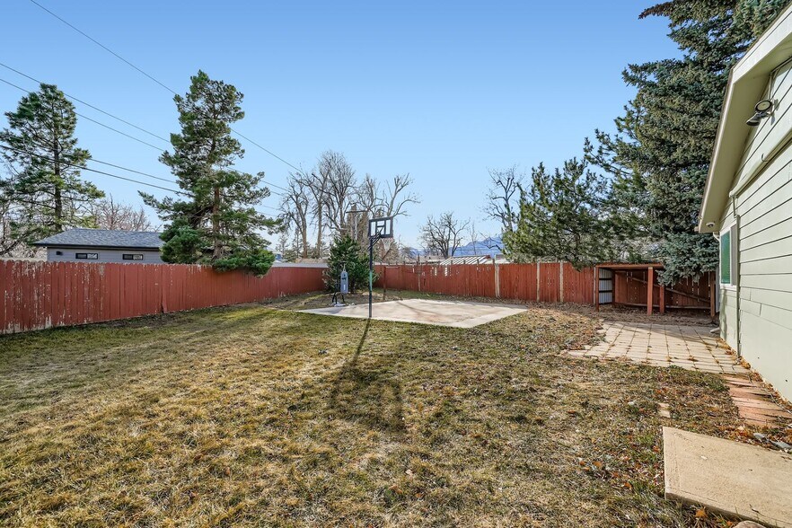 Building Photo - 3682 Chase Ct