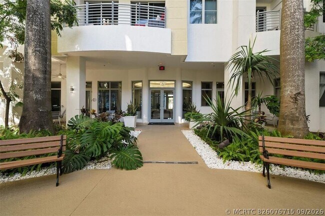 Building Photo - 1830 Radius Dr