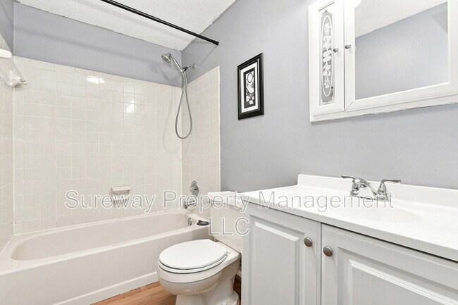 Building Photo - 21 Waterview Ct