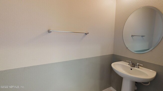 Building Photo - 7027 Coldwater Dr