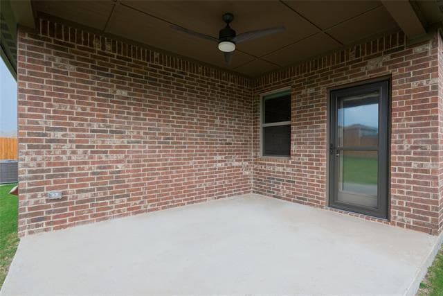 Building Photo - 1517 Hill Top Ct