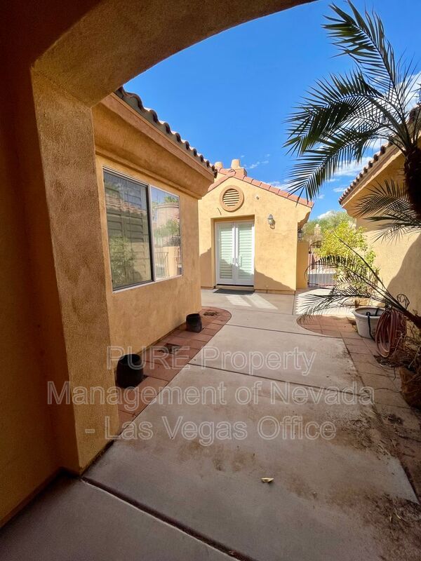Building Photo - 1243 Casa Palermo Cir