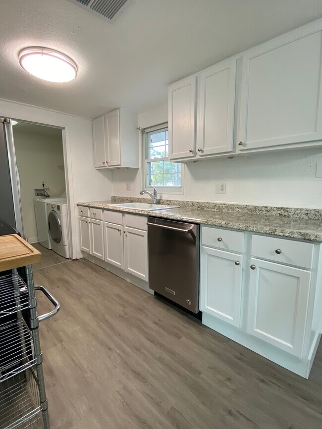 Building Photo - 12120 71st St E