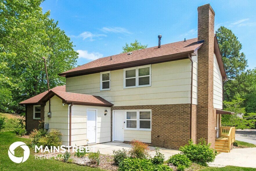 Building Photo - 999 Nottingham Rd