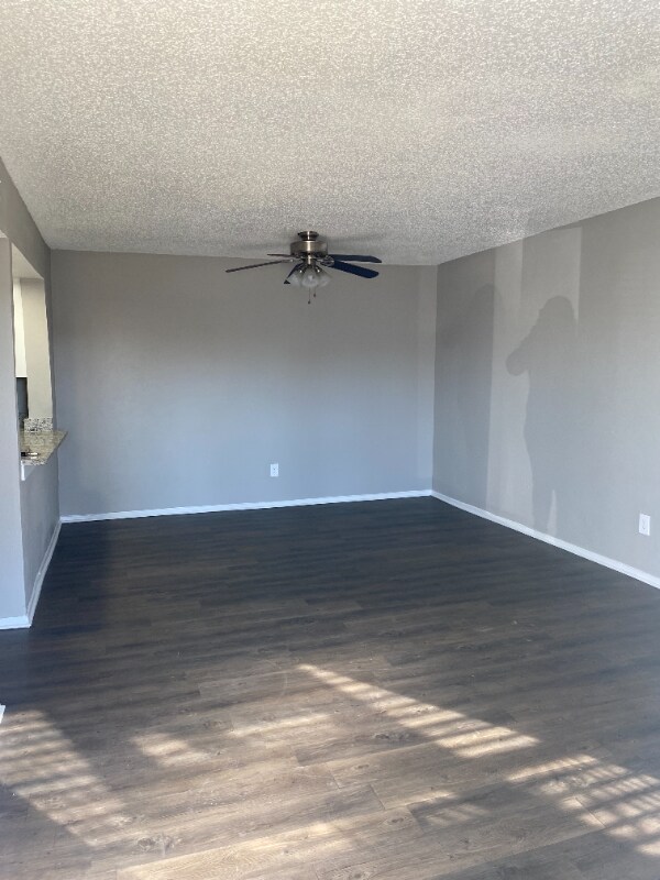 Building Photo - 3203 W Walnut Hill Ln