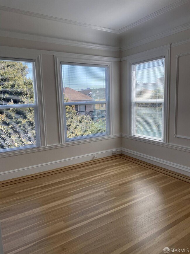 Building Photo - 614 Funston Ave