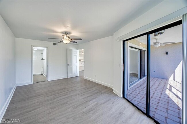 Building Photo - 10022 Oxfordshire Ln SW
