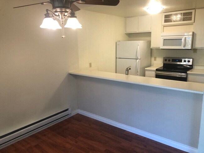Primary Photo - 14707 NE 44th Pl