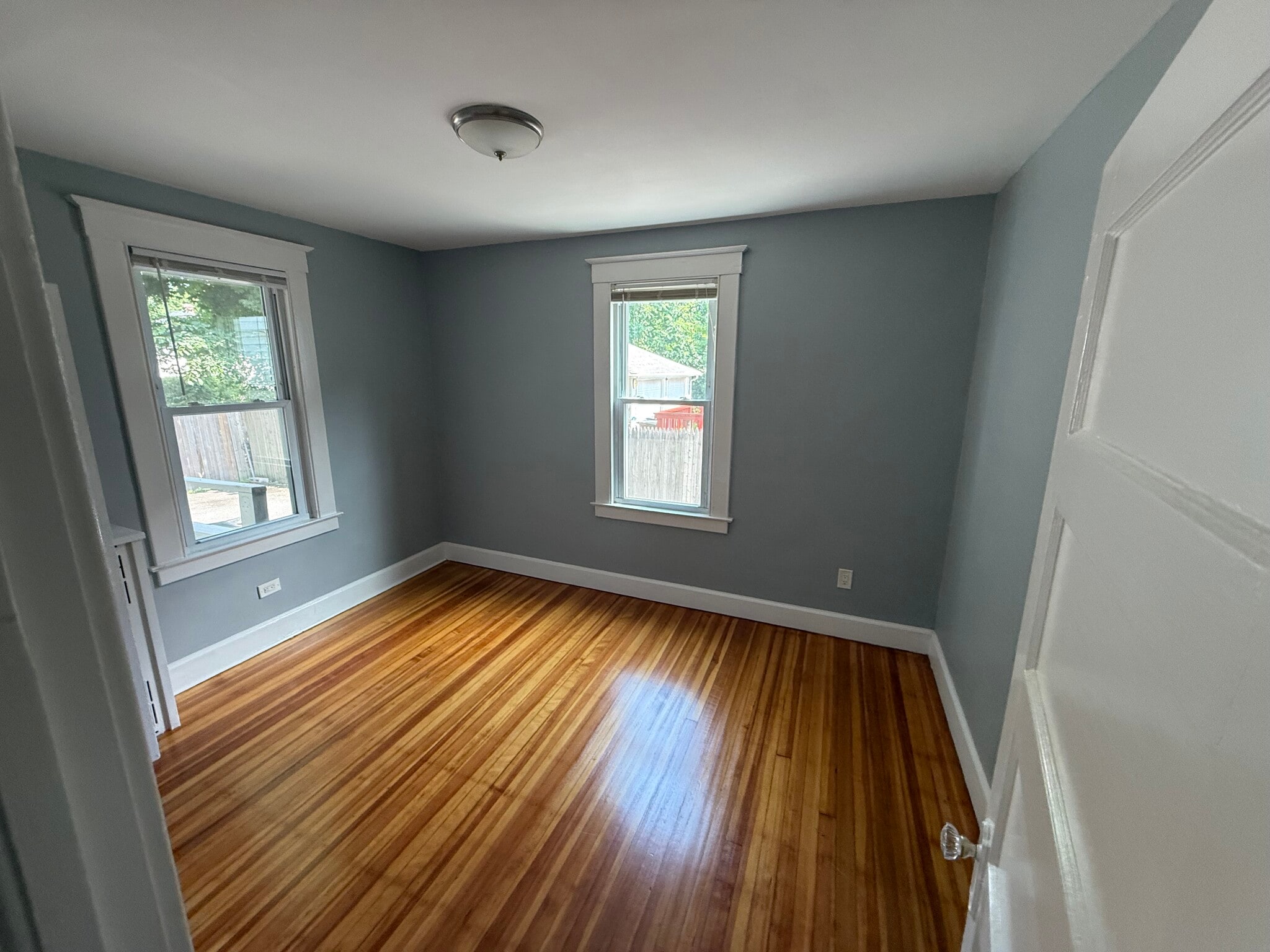 Building Photo - 48 Nesbit Avenue