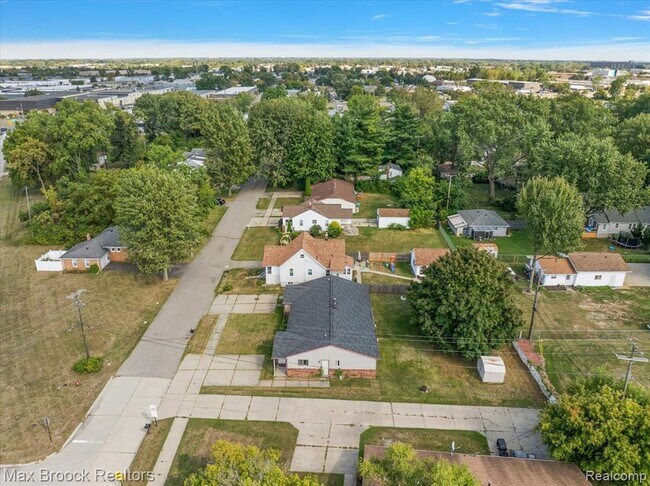 Building Photo - 1014 Kelley St