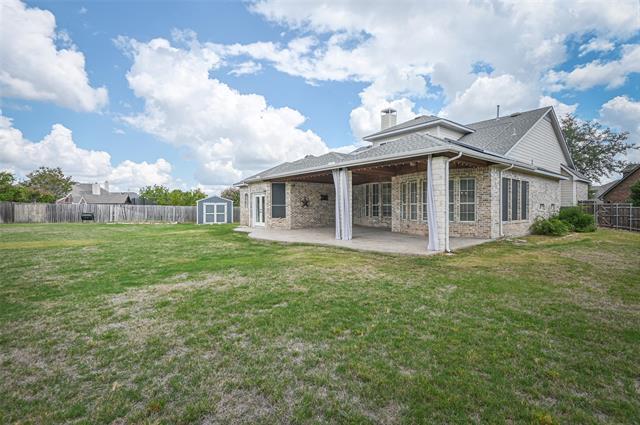 Building Photo - 8609 Forsythia Dr