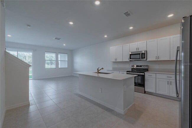 Building Photo - 10834 Fowlers Blf Ct
