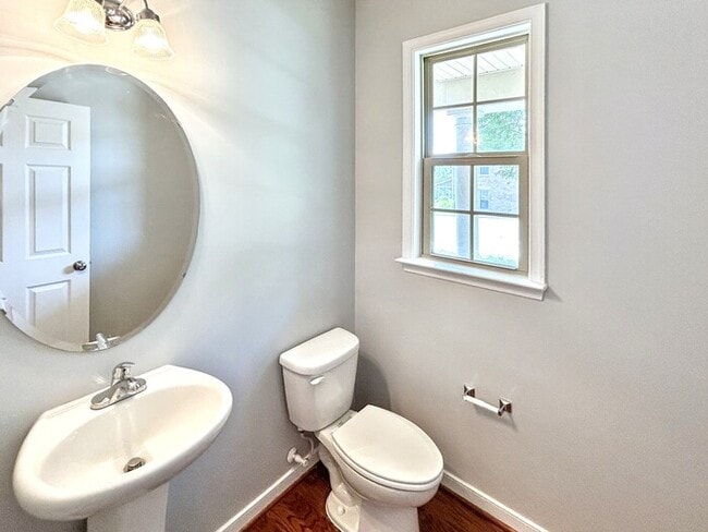 Building Photo - 600 Haven Mews Cir