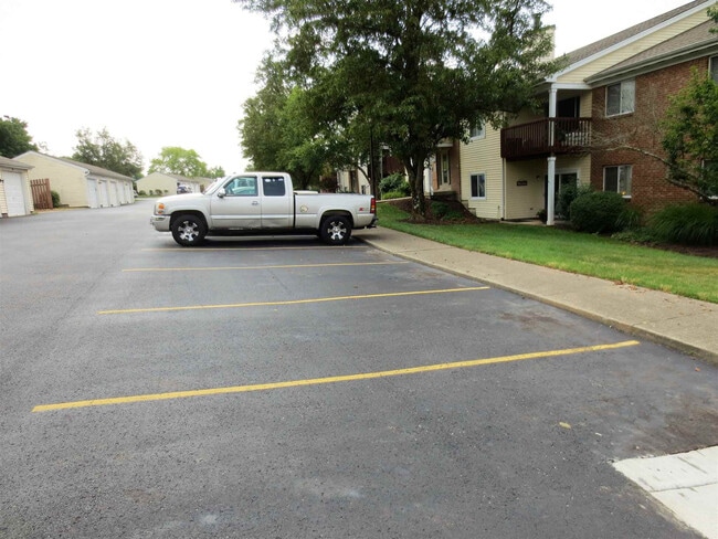 Building Photo - 34 Rio Grande Cir