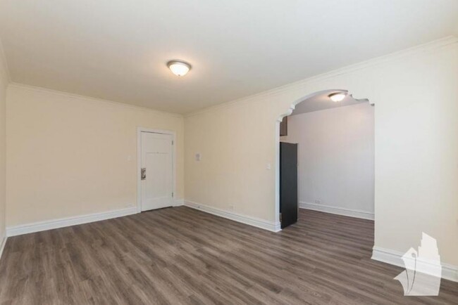 Building Photo - 1 bedroom in Chicago IL 60647