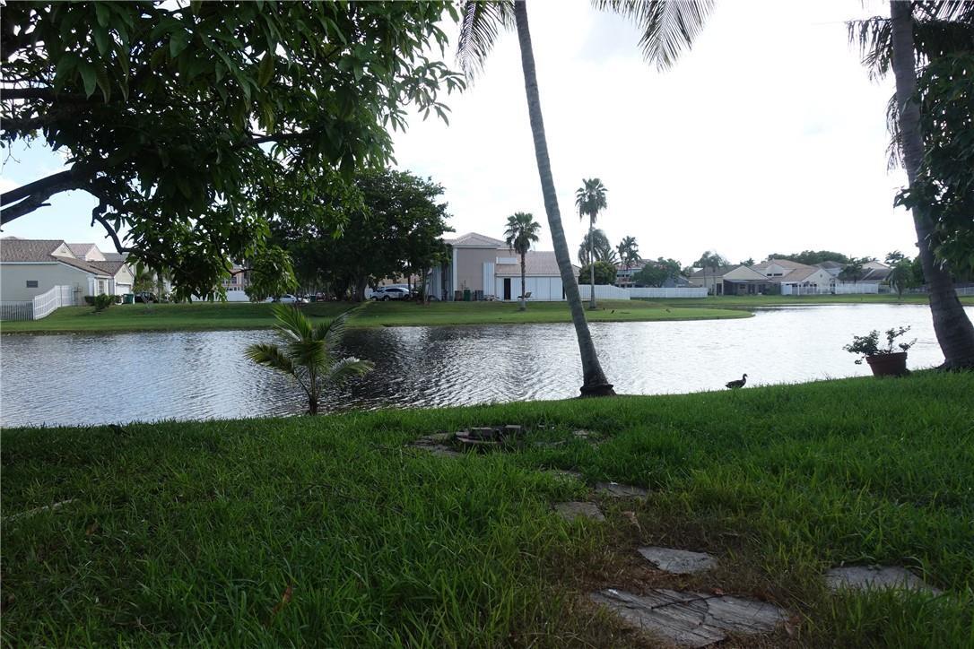 Building Photo - 13936 Langley Pl