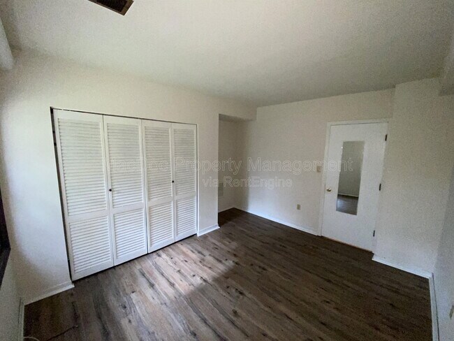 Building Photo - 601 Forbes St