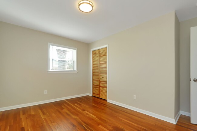 Building Photo - 11 Sandpiper St