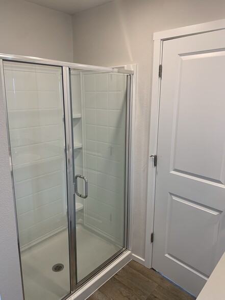 Building Photo - 2664 NE 116th Pl