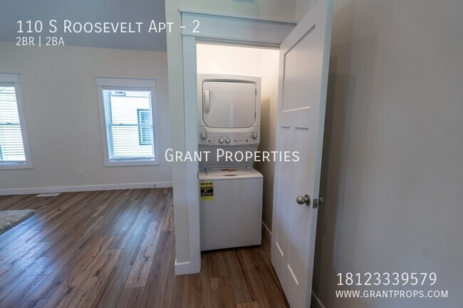 Building Photo - 110 S Roosevelt St