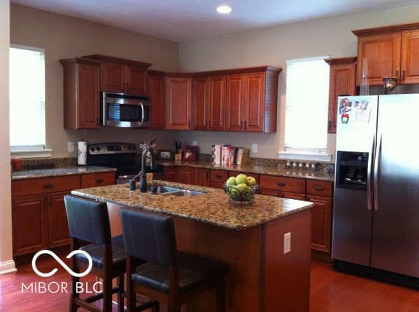 Building Photo - 235 3rd Ave NE