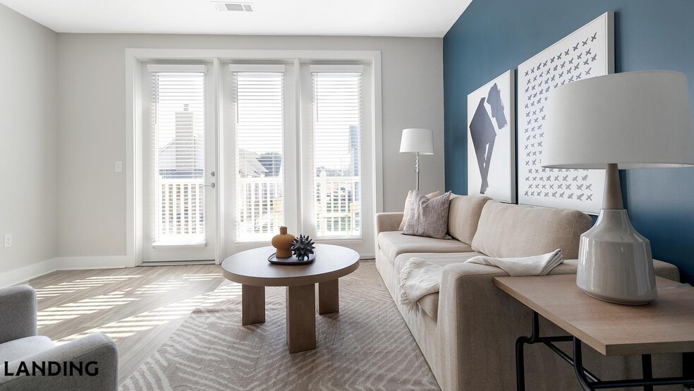 Building Photo - 3005 Chestnut Grv Ln