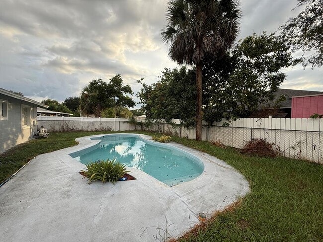 Building Photo - 10413 Twiggs Ct