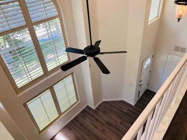 Building Photo - COMPLETELY REMODELED 3 Beds+2.5 Baths 2-st...