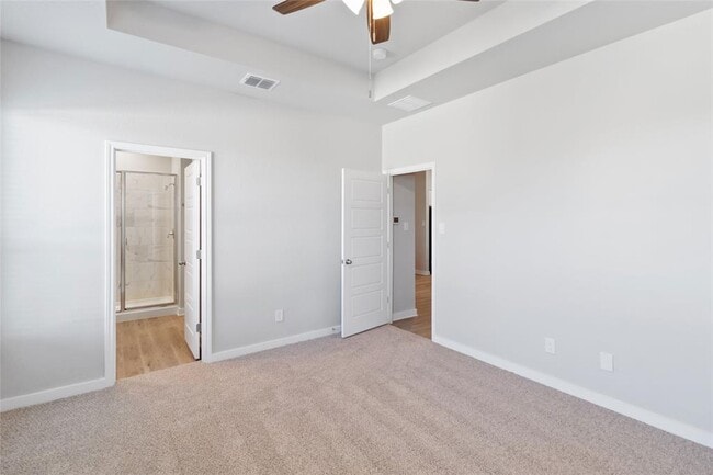 Building Photo - 840 Staglin St