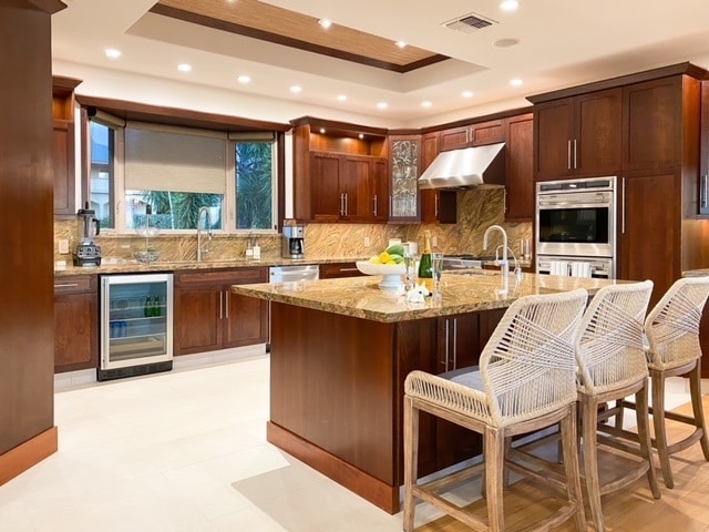 Building Photo - 215 Kamakoi Loop