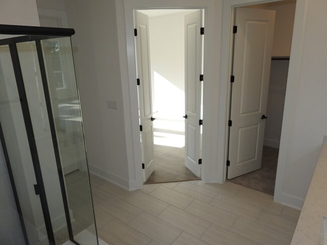 Building Photo - 189 Jackson River Lp