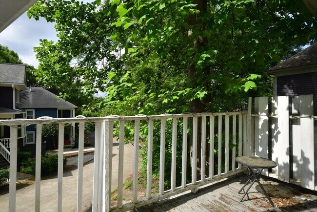 Building Photo - 371 Woodward Ave SE