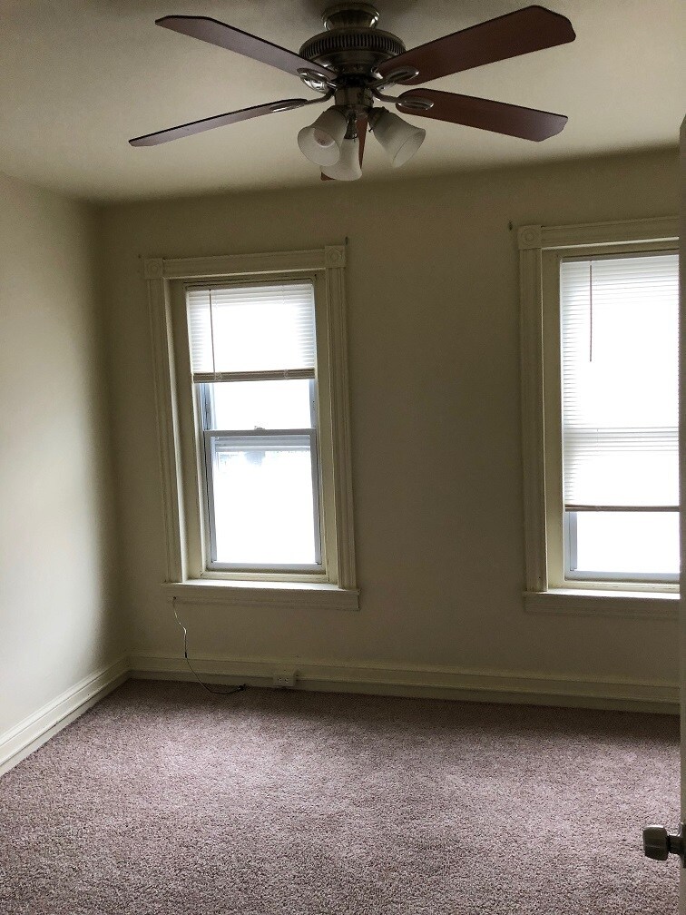 Building Photo - 1539 Cotton St