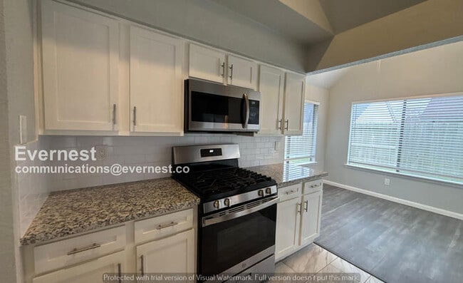 Building Photo - 18611 Headland Dr