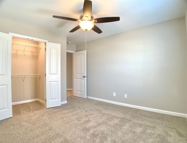 Building Photo - 448 Ayden Ln